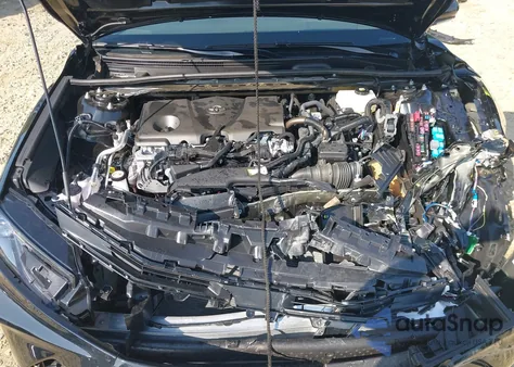 2025 Toyota Camry Le z USA, uszkodzony, nr VIN 4T1DAACK4SU076572